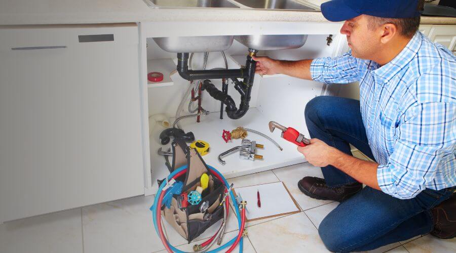 Professional expert plumbing services in Springport, IN